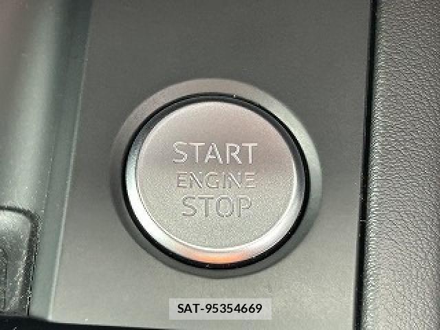 Audi A4 2022-11 7508127-28