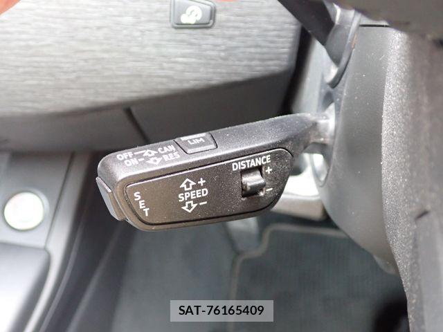 Audi A4 2017-09 7499585-19