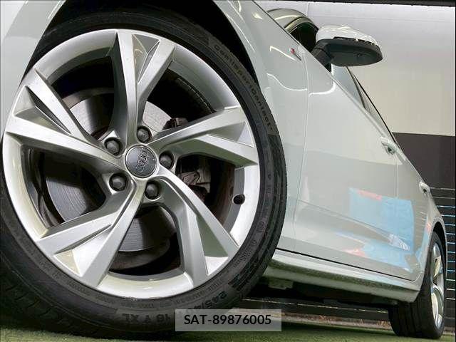 Audi A4 2020-01 7499584-18