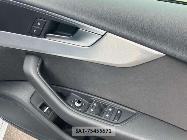 Audi A4 2023-07 7499586-9