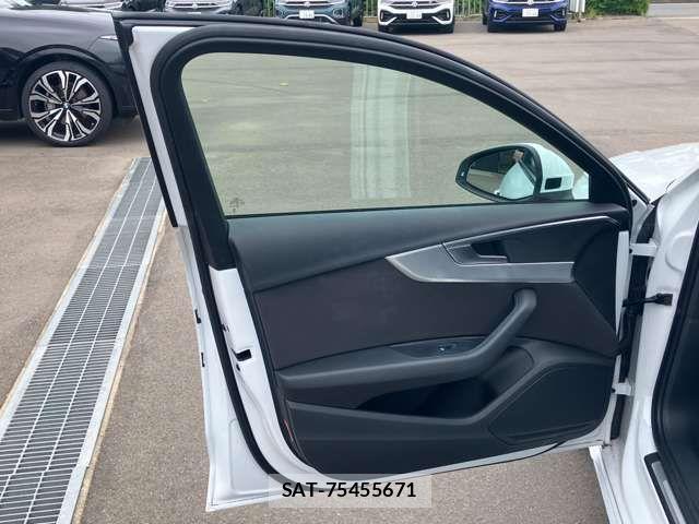 Audi A4 2023-07 7499586-13