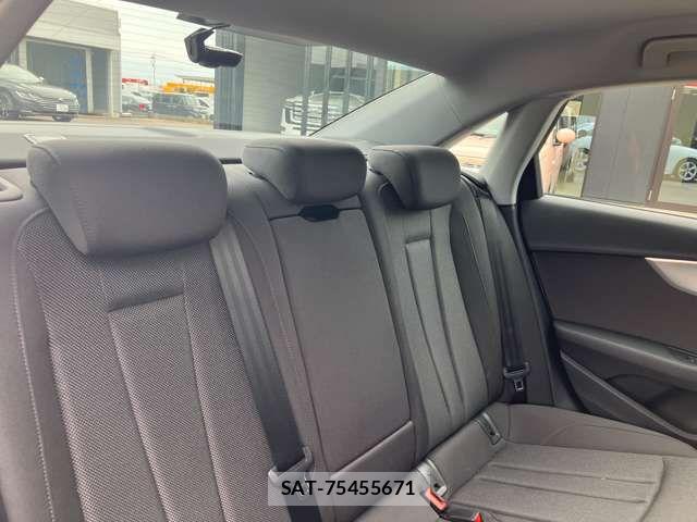 Audi A4 2023-07 7499586-19