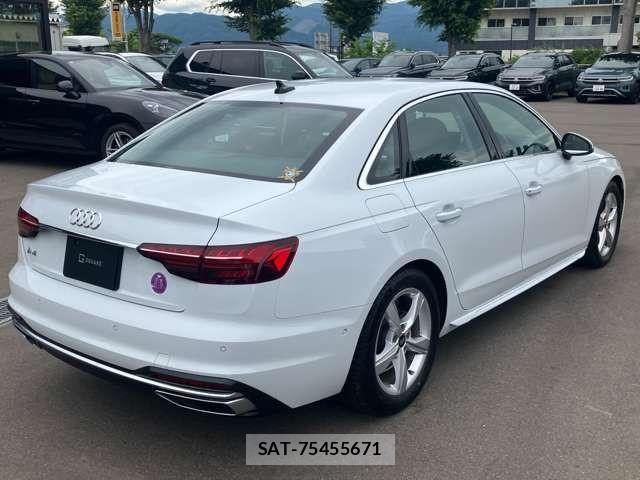 Audi A4 2023-07 7499586-3