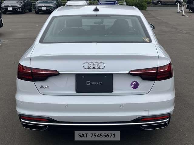 Audi A4 2023-07 7499586-5