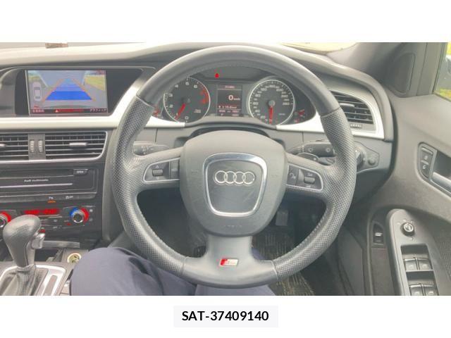 Audi A4 2012-03 7615050-10