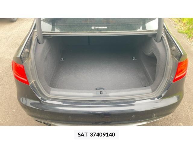 Audi A4 2012-03 7615050-17