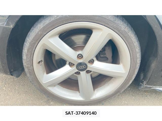 Audi A4 2012-03 7615050-24