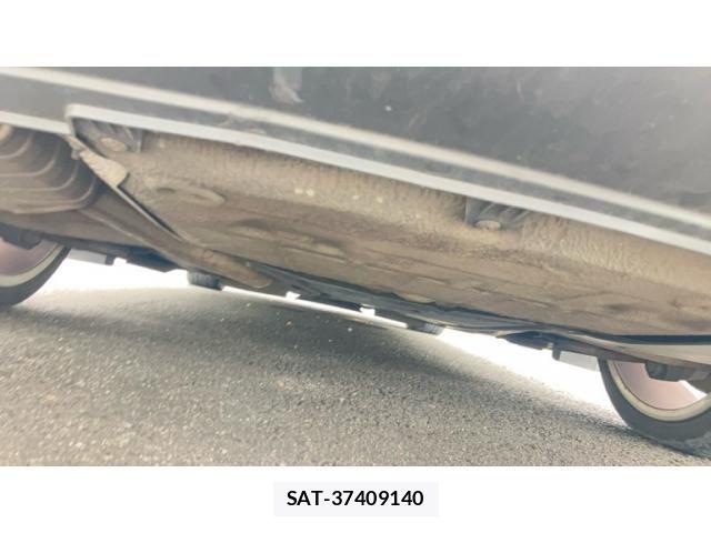 Audi A4 2012-03 7615050-27