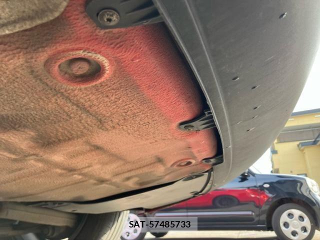 Audi A4 2011-02 7902255-17