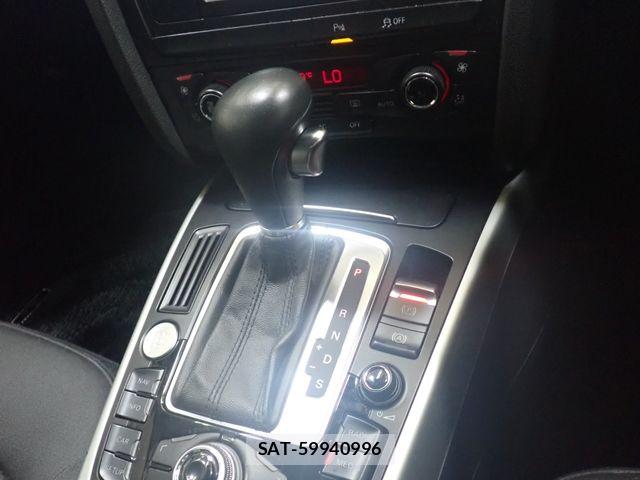 Audi A4 2011-08 7960550-15