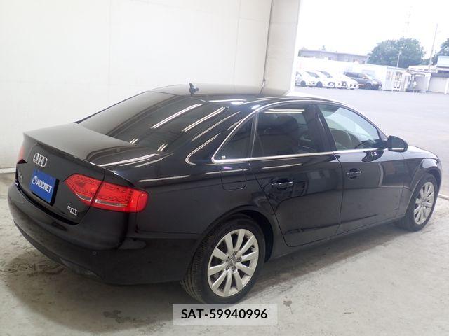 Audi A4 2011-08 7960550-7