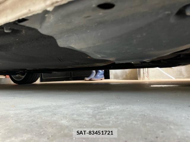Audi A4 2016-10 7960553-26