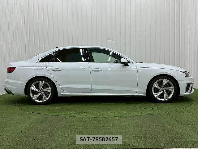 Audi A4 2021-09 7960552-14