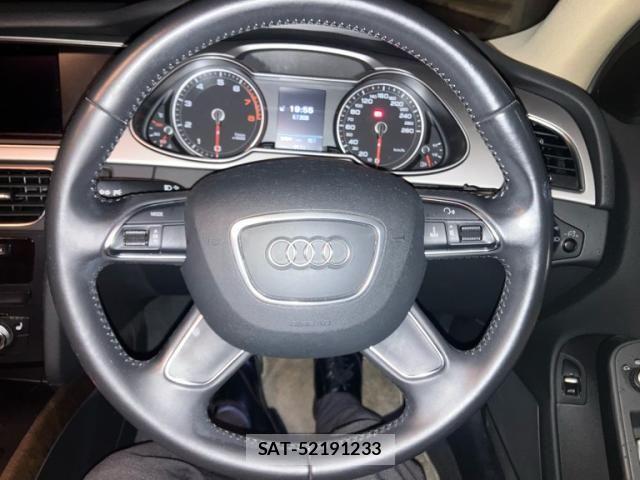 Audi A4 2013-02 7978544-12