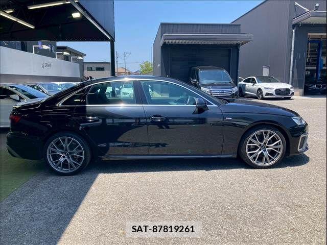 Audi A4 2020-12 8072881-16