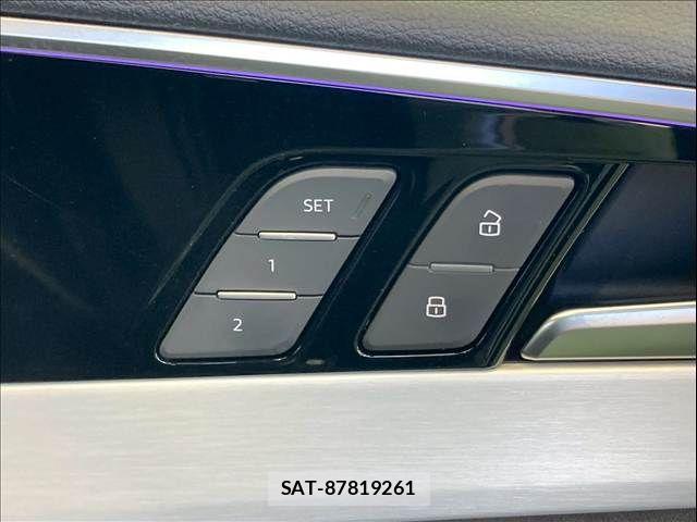 Audi A4 2020-12 8072881-8