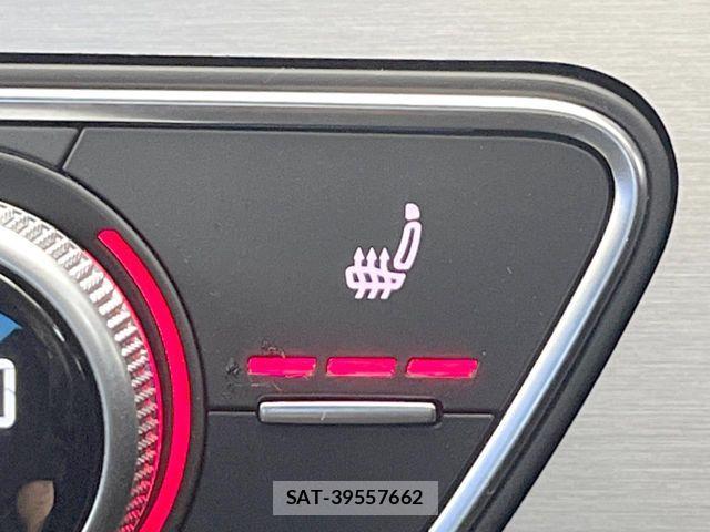 Audi A4 2017-07 8072882-3