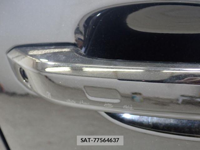 Audi A4 2020-06 8072880-10