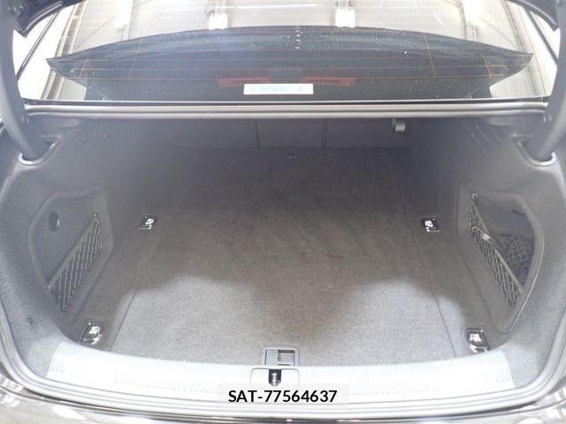 Audi A4 2020-06 8072880-24