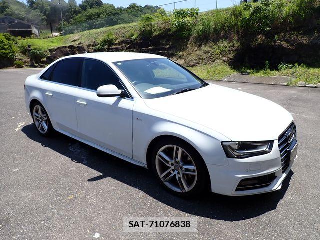 Audi A4 2016-03 8128980-3