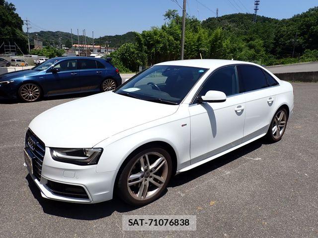 Audi A4 2016-03 8128980-5