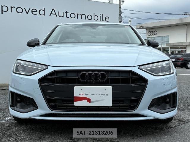 Audi A4 2022-06 8128974-17