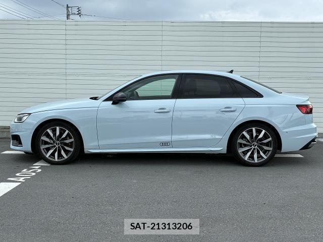 Audi A4 2022-06 8128974-19