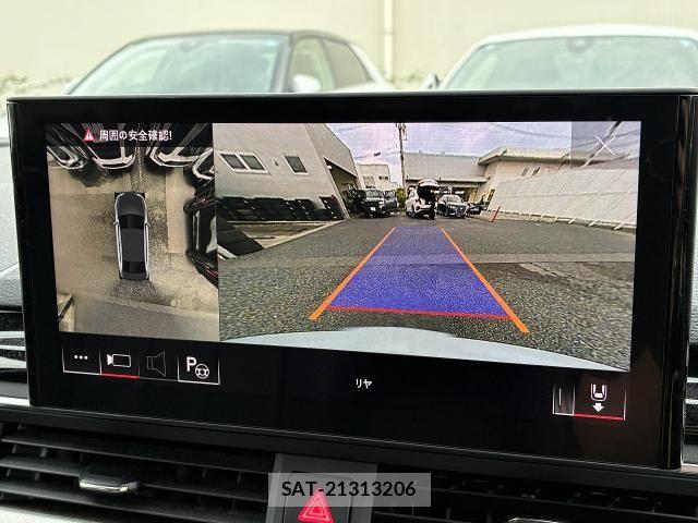 Audi A4 2022-06 8128974-3