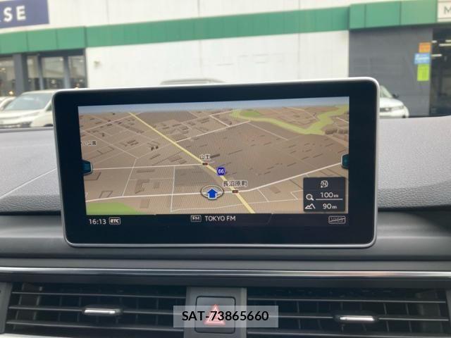 Audi A4 2018-08 8206365-12