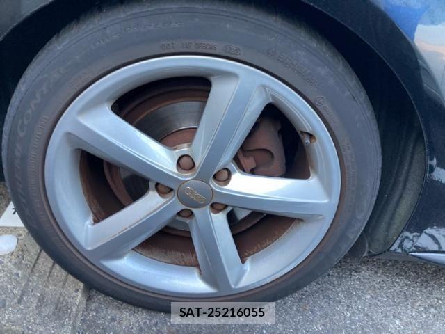 Audi A4 2009-09 8206368-12
