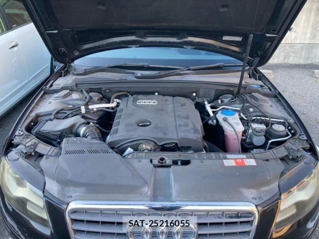 Audi A4 2009-09 8206368-15