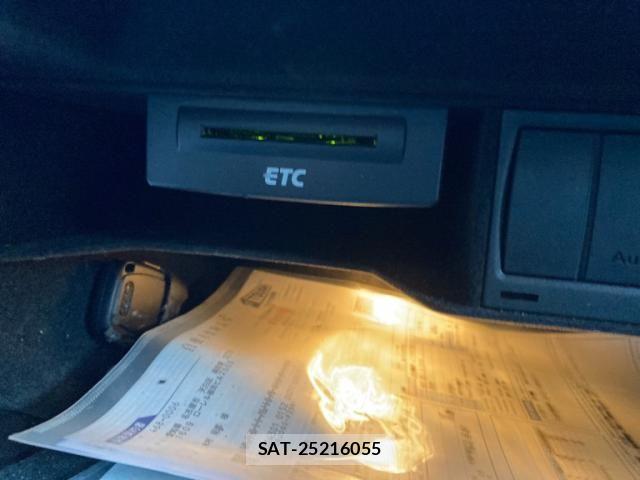 Audi A4 2009-09 8206368-17