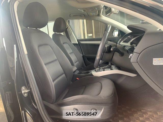 Audi A4 2012-01 8206369-9