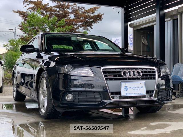 Audi A4 2012-01 8206369-1