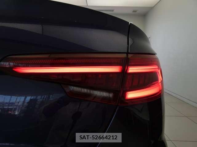 Audi A4 2019-09 8206366-19