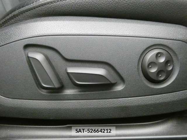 Audi A4 2019-09 8206366-21