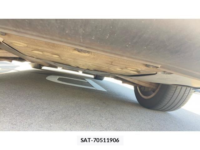 Audi A4 2013-09 8228933-24
