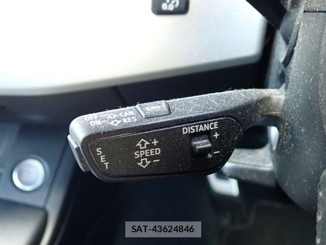 Audi A4 2017-12 8244638-21