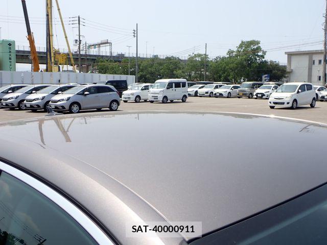 Audi A4 2021-07 8244637-11