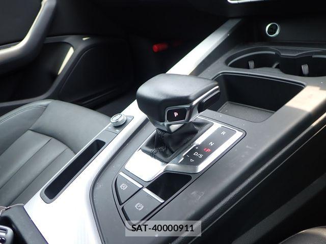 Audi A4 2021-07 8244637-18