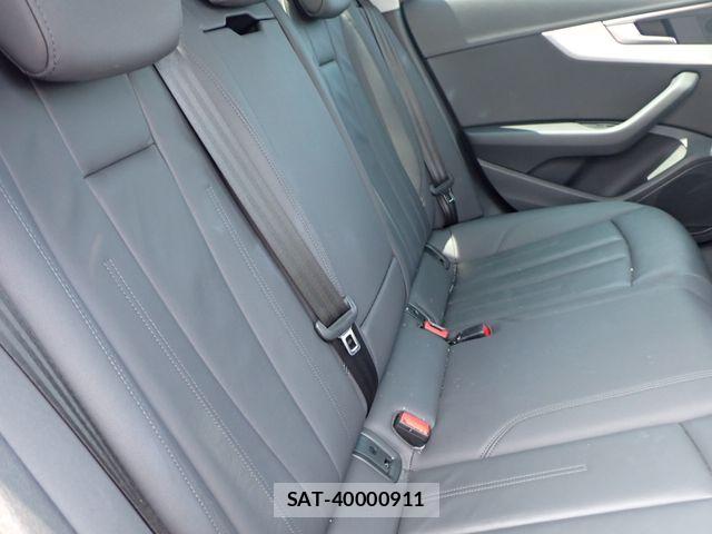 Audi A4 2021-07 8244637-22