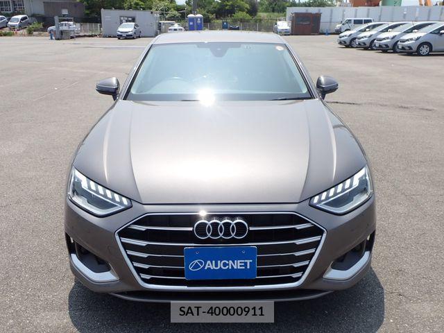 Audi A4 2021-07 8244637-4