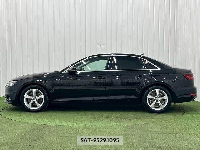 Audi A4 2019-06 8244640-13