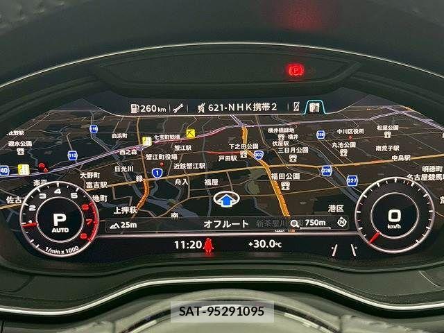 Audi A4 2019-06 8244640-6