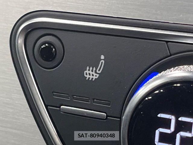 Audi A4 2016-02 8334898-7