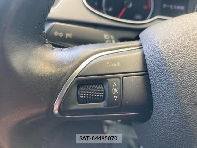 Audi A4 2013-03 8371444-12