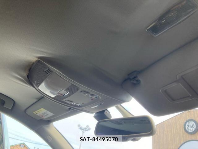 Audi A4 2013-03 8371444-20