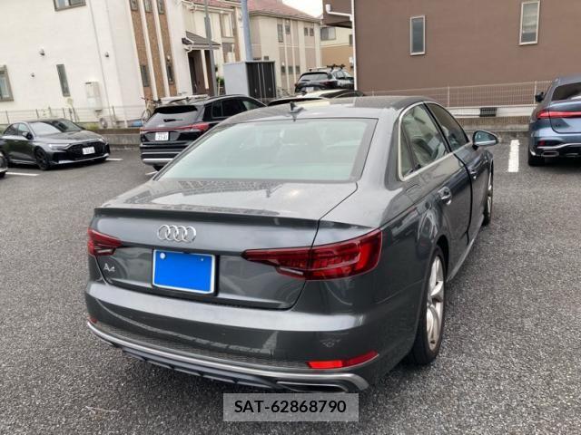 Audi A4 2019-09 8437767-2