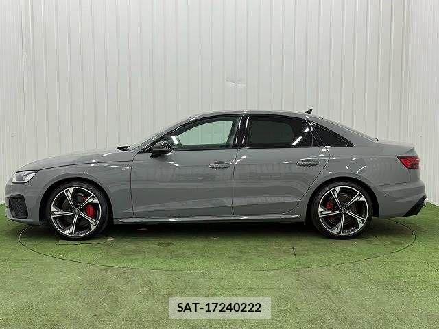 Audi A4 2022-06 8485039-16