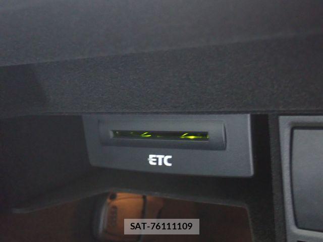 Audi A4 2009-08 8485042-17